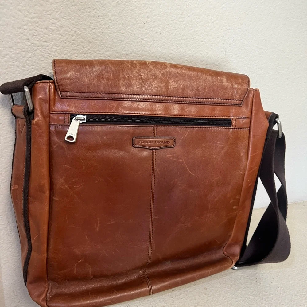 FOSSIL Messenger Crossbody Bag Unisex Brown Distressed Leather Business School‎
